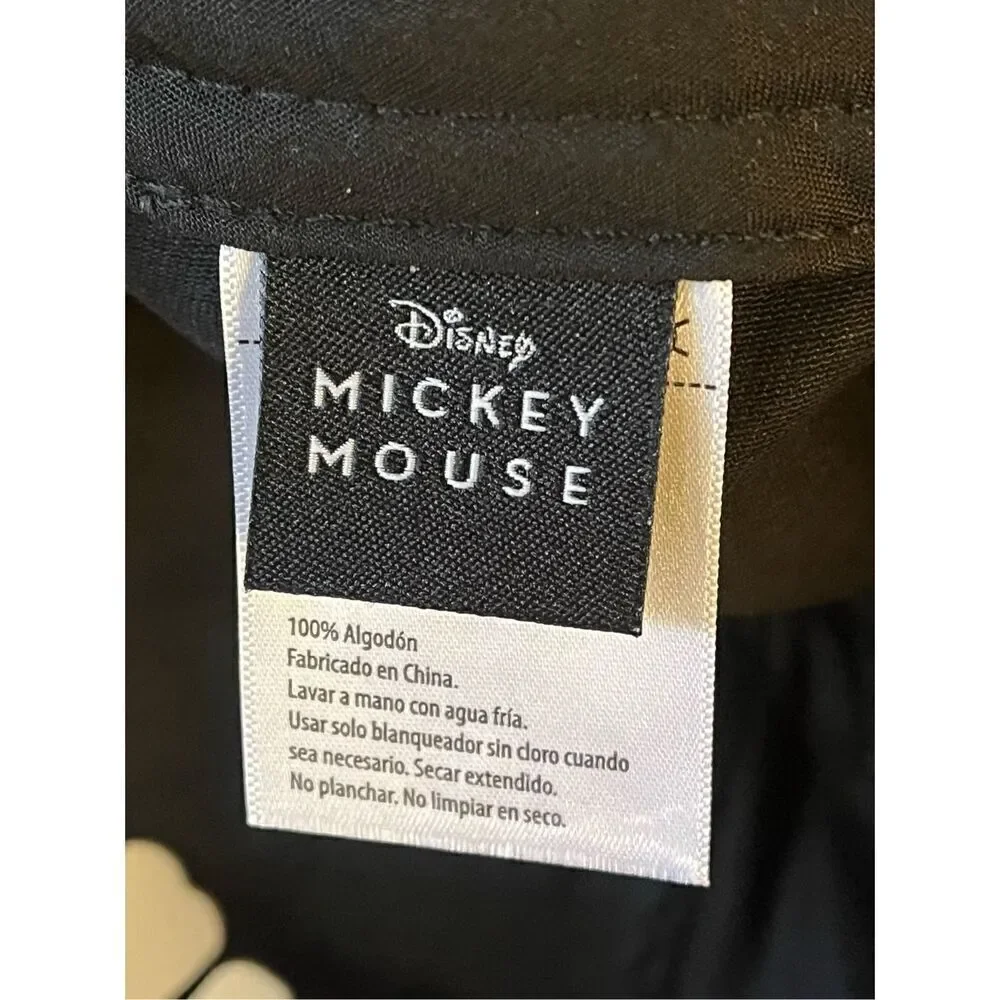 Disney Mickey Mouse hat black front patch adjustable (3384) nwt